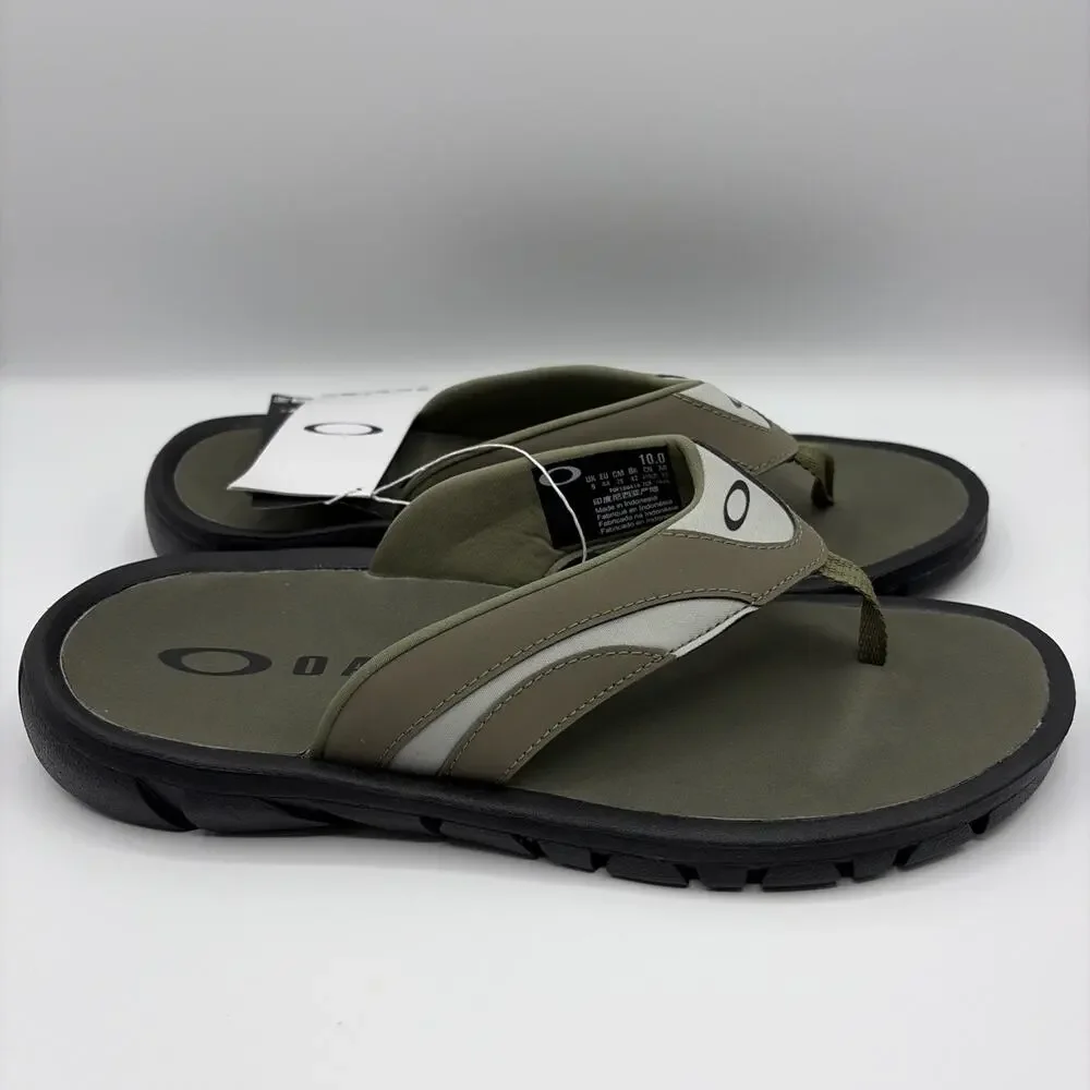 Oakley coil sandal